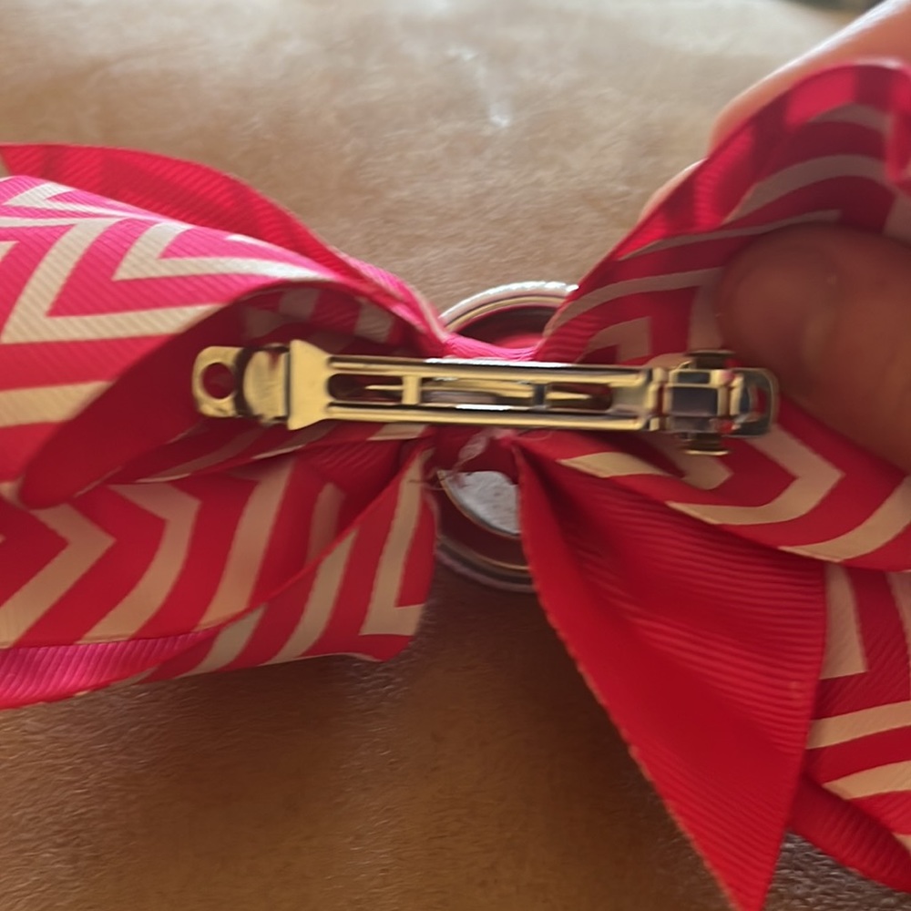 Pink & white chevron Baton Twirler bow - Picture 2 of 2